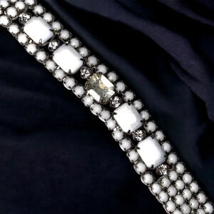 Vintage Midcentury Milk Glass Rhinestone Silver Tennis Bracelet Weiss